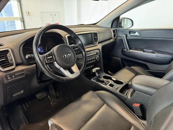 Kia Sportage IV Рестайлинг с пробегом 2020 года, цена 2 570 000 рублей, 54156 км, внедорожник, Автокод Объявления