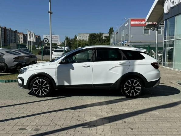 Lada (ВАЗ) Vesta I Рестайлинг (NG) с пробегом 2024 года, цена 2 020 000 рублей, 1008 км, седан, Автокод Объявления