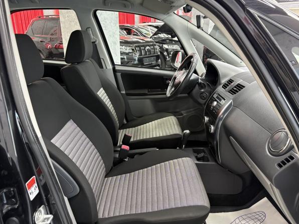 Suzuki SX4 I (Classic) Рестайлинг с пробегом 2013 года, цена 1 399 000 рублей, 96526 км, хэтчбек, Автокод Объявления
