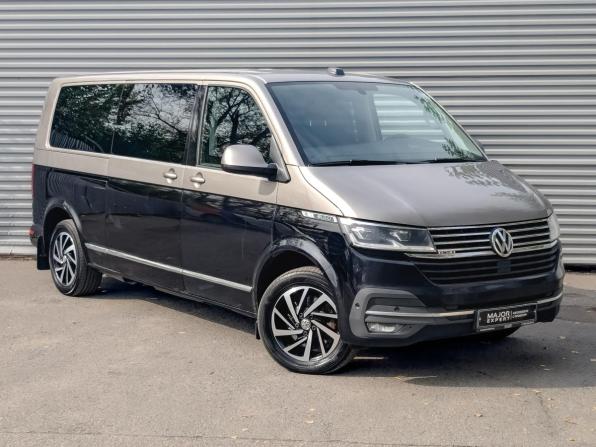 Volkswagen Multivan T6 Рестайлинг с пробегом 2021 года, цена 4 700 000 рублей, 207418 км, минивэн, Автокод Объявления