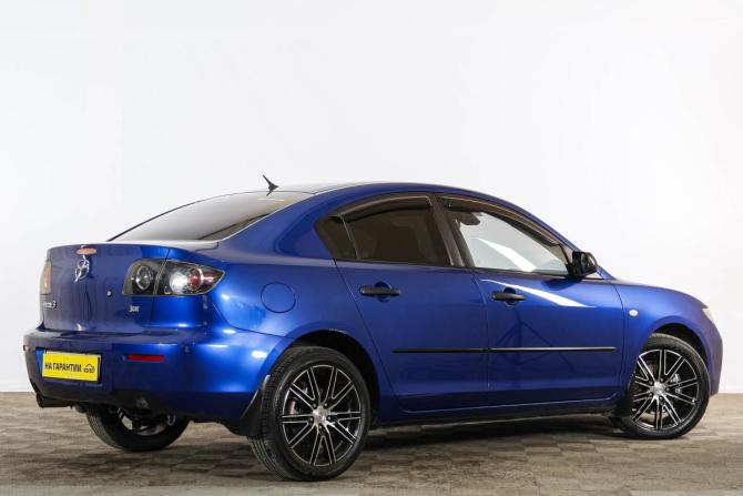 Mazda 3 I (BK) Рестайлинг с пробегом 2006 года, цена 849 000 рублей, 176591 км, седан, Автокод Объявления