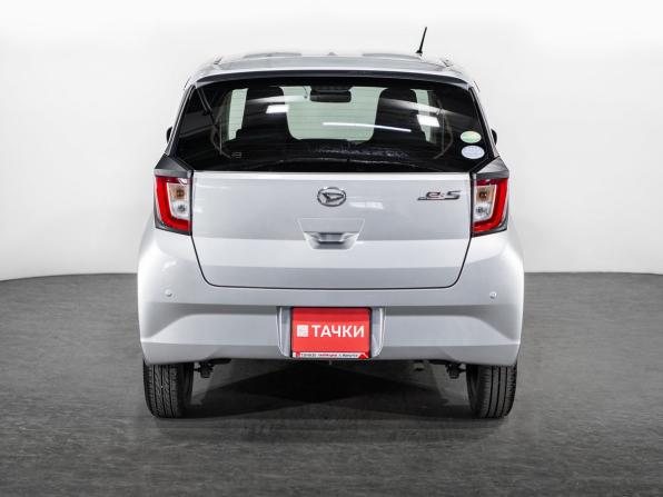 Daihatsu Mira e:S II с пробегом 2021 года, цена 670 500 рублей, 97634 км, хэтчбек, Автокод Объявления