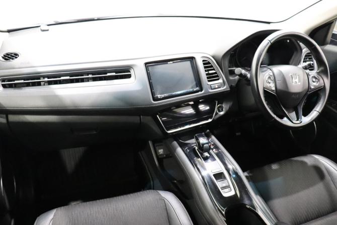 Honda Vezel I Рестайлинг с пробегом 2019 года, цена 1 850 000 рублей, 95714 км, внедорожник, Автокод Объявления