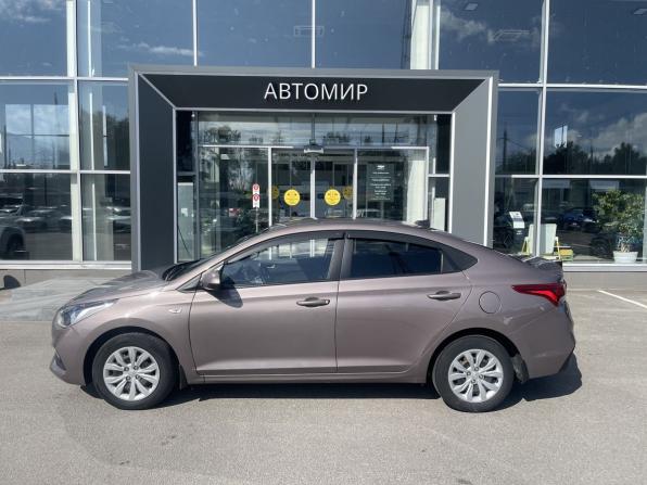 Hyundai Solaris II с пробегом 2018 года, цена 1 297 500 рублей, 107378 км, седан, Автокод Объявления