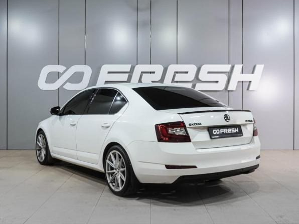 Skoda Octavia III (A7) с пробегом 2016 года, цена 1 299 000 рублей, 209148 км, лифтбек, Автокод Объявления