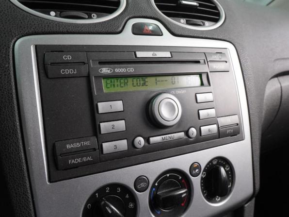 Ford Focus II с пробегом 2005 года, цена 649 000 рублей, 175859 км, седан, Автокод Объявления