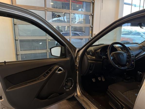 Lada (ВАЗ) Granta I Рестайлинг с пробегом 2021 года, цена 700 000 рублей, 113082 км, седан, Автокод Объявления