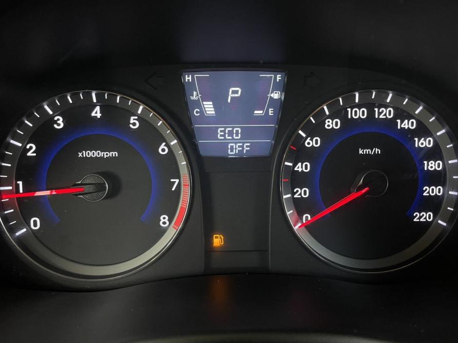 Hyundai Solaris I Псков  - изображение 14