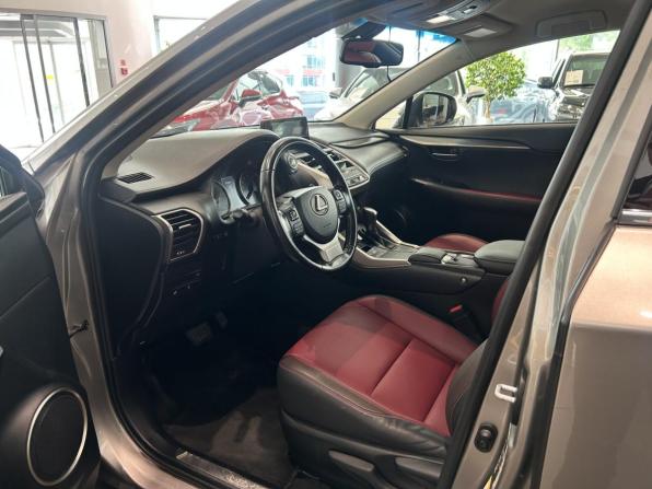 Lexus NX I Рестайлинг с пробегом 2018 года, цена 3 091 000 рублей, 150396 км, внедорожник, Автокод Объявления
