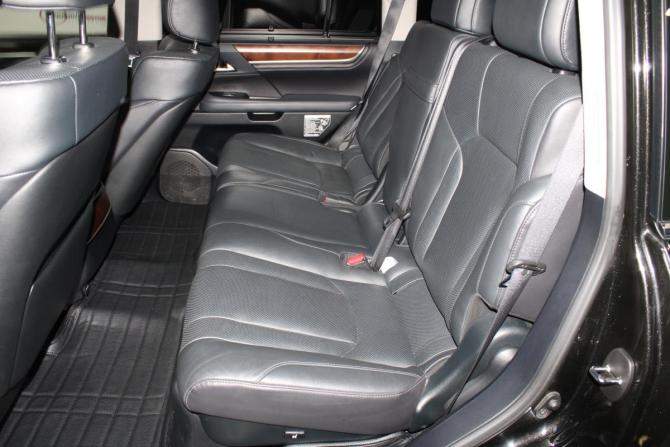 Lexus LX III Рестайлинг 2 с пробегом 2016 года, цена 7 200 000 рублей, 183730 км, внедорожник, Автокод Объявления