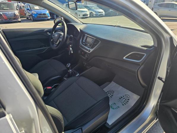 Hyundai Solaris II с пробегом 2017 года, цена 1 149 995 рублей, 109443 км, седан, Автокод Объявления