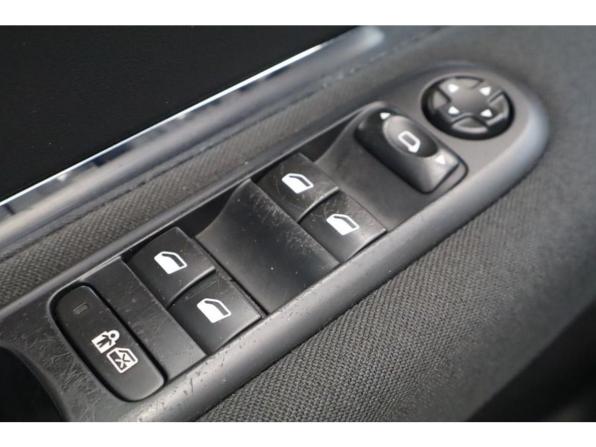 Peugeot 3008 I с пробегом 2012 года, цена 663 000 рублей, 205000 км, внедорожник, Автокод Объявления