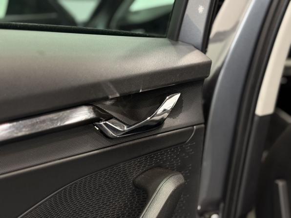 Skoda Octavia IV (A8) с пробегом 2020 года, цена 2 395 000 рублей, 134000 км, лифтбек, Автокод Объявления