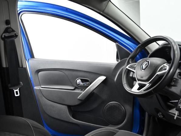 Renault Logan II с пробегом 2018 года, цена 799 000 рублей, 191000 км, седан, Автокод Объявления