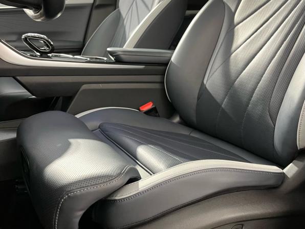 Geely Atlas II с пробегом 2024 года, цена 2 980 000 рублей, 45262 км, внедорожник, Автокод Объявления