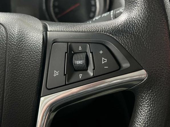 Opel Mokka I с пробегом 2013 года, цена 1 020 000 рублей, 65000 км, внедорожник, Автокод Объявления