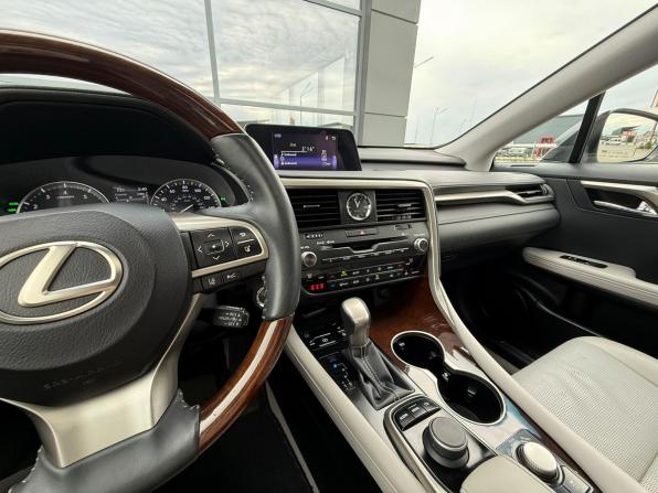 Lexus RX IV с пробегом 2019 года, цена 4 050 000 рублей, 62973 км, внедорожник, Автокод Объявления