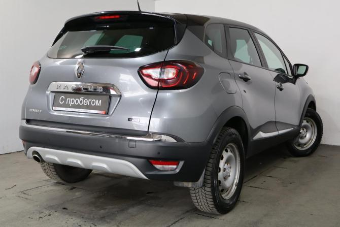 Renault Kaptur I с пробегом 2019 года, цена 1 749 000 рублей, 50000 км, внедорожник, Автокод Объявления