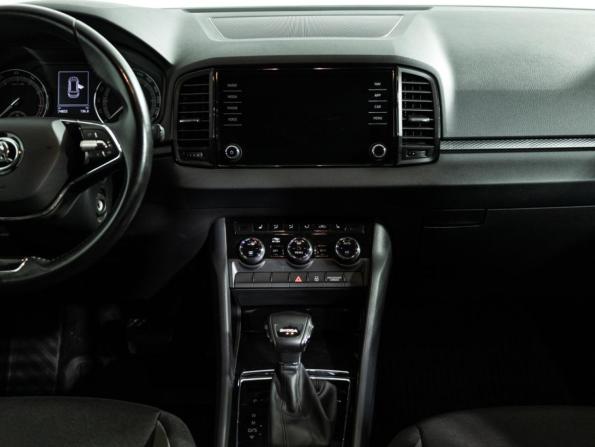 Skoda Karoq I с пробегом 2021 года, цена 2 060 000 рублей, 75000 км, внедорожник, Автокод Объявления