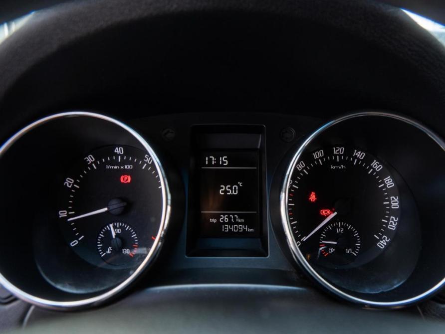 Skoda Yeti I Рестайлинг Волгоград  - изображение 12