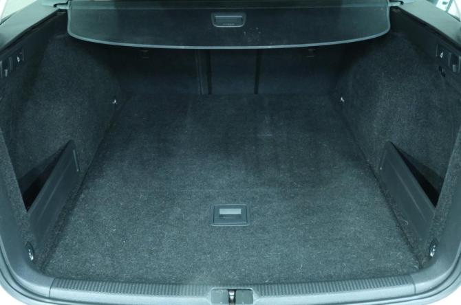 Volkswagen Passat B7 с пробегом 2013 года, цена 1 239 000 рублей, 114000 км, универсал, Автокод Объявления
