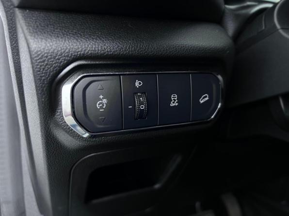 Haval Jolion I с пробегом 2023 года, цена 1 699 000 рублей, 77867 км, внедорожник, Автокод Объявления