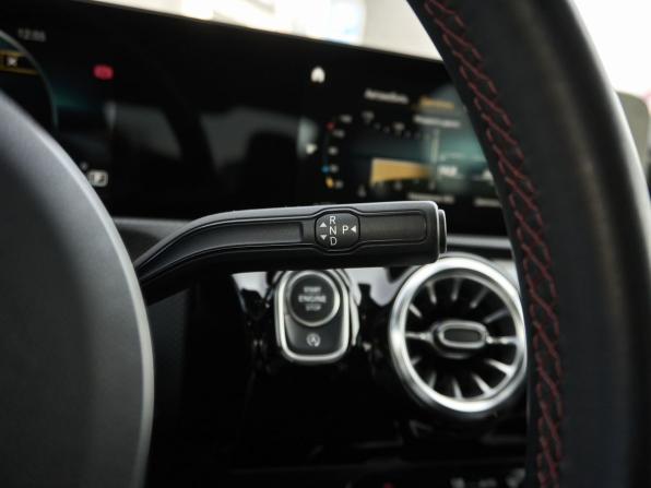 Mercedes-Benz CLA II (C118 X118) с пробегом 2021 года, цена 3 080 000 рублей, 95194 км, седан, Автокод Объявления