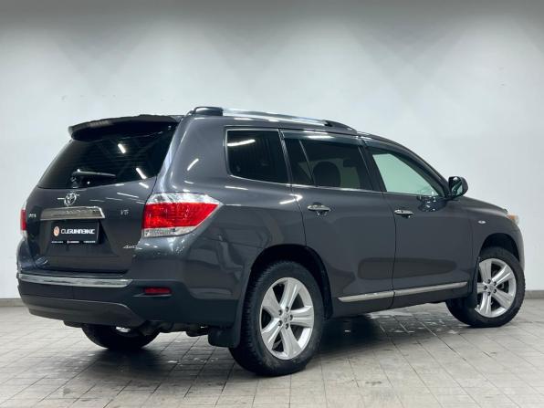 Toyota Highlander II (XU40) Рестайлинг с пробегом 2011 года, цена 1 799 000 рублей, 235000 км, внедорожник, Автокод Объявления