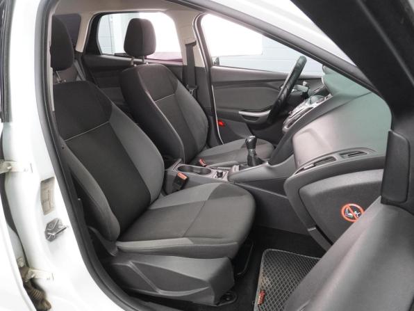 Ford Focus III с пробегом 2015 года, цена 718 070 рублей, 238043 км, универсал, Автокод Объявления