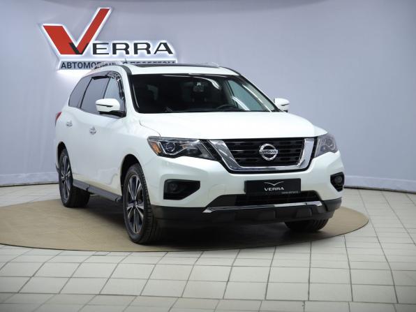 Nissan Pathfinder IV Рестайлинг с пробегом 2017 года, цена 1 890 000 рублей, 217029 км, внедорожник, Автокод Объявления