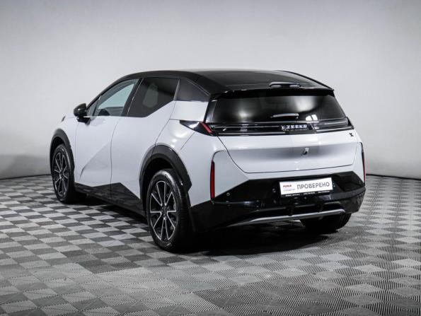 Zeekr X I с пробегом 2023 года, цена 4 350 000 рублей, 37900 км, внедорожник, Автокод Объявления