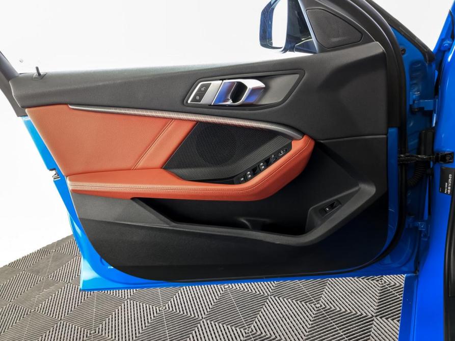 BMW 1 серии III (F40) Москва  - изображение 19