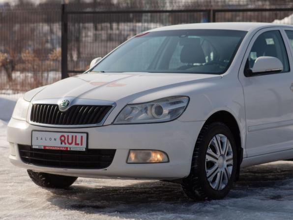 Skoda Octavia II (A5) Рестайлинг с пробегом 2011 года, цена 665 000 рублей, 249011 км, лифтбек, Автокод Объявления