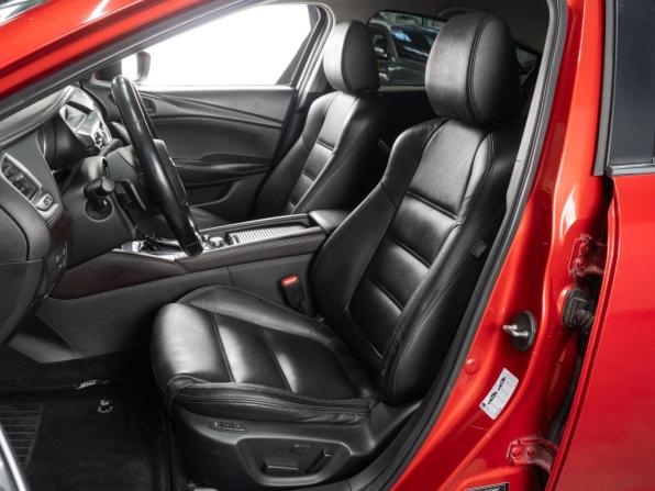 Mazda 6 III (GJ) Рестайлинг с пробегом 2018 года, цена 2 100 000 рублей, 135198 км, седан, Автокод Объявления