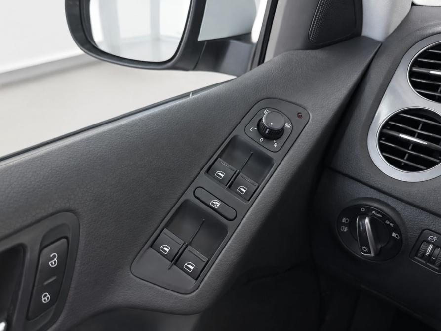 Volkswagen Tiguan I Рестайлинг Уфа  - изображение 15