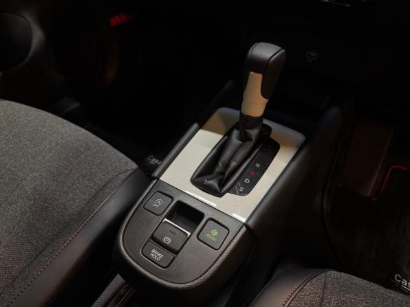 Honda Fit IV с пробегом 2021 года, цена 1 657 000 рублей, 32050 км, хэтчбек, Автокод Объявления