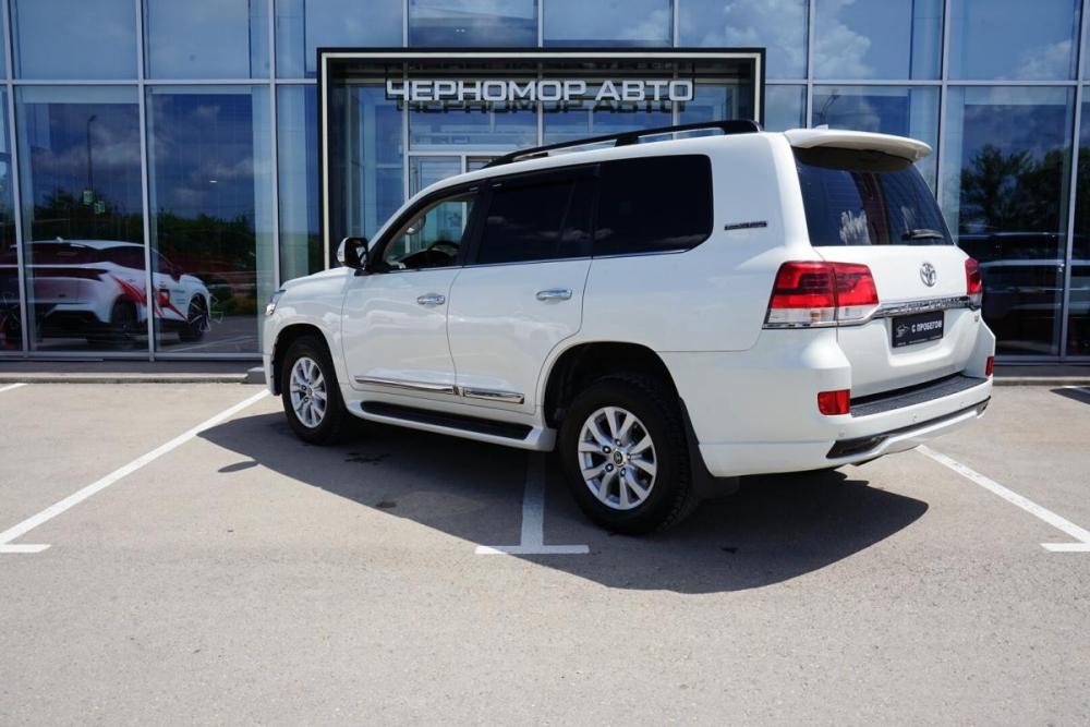 Toyota Land Cruiser 200 Series Рестайлинг 2 Крым  - изображение 3