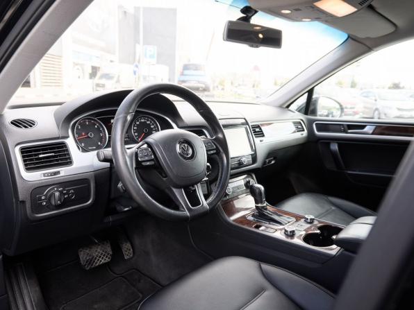 Volkswagen Touareg II с пробегом 2011 года, цена 1 698 000 рублей, 288141 км, внедорожник, Автокод Объявления