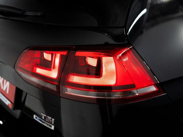 Volkswagen Golf VII с пробегом 2014 года, цена 1 200 500 рублей, 105742 км, универсал, Автокод Объявления