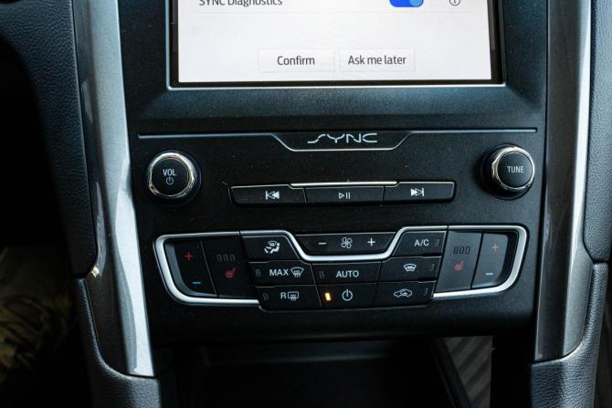 Ford Mondeo V с пробегом 2019 года, цена 1 499 000 рублей, 126791 км, универсал, Автокод Объявления