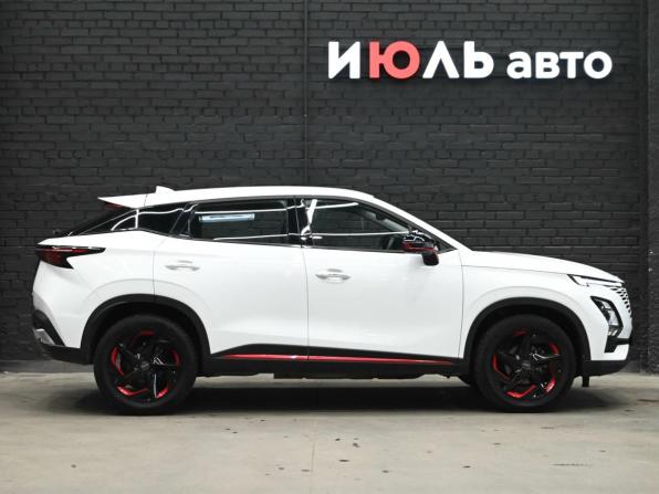 Omoda C5 I с пробегом 2023 года, цена 1 980 000 рублей, 38753 км, внедорожник, Автокод Объявления