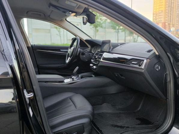 BMW 5 серии VII (G30/G31/G38) Рестайлинг с пробегом 2020 года, цена 3 350 000 рублей, 137400 км, седан, Автокод Объявления