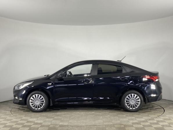 Hyundai Solaris II с пробегом 2017 года, цена 990 000 рублей, 136368 км, седан, Автокод Объявления