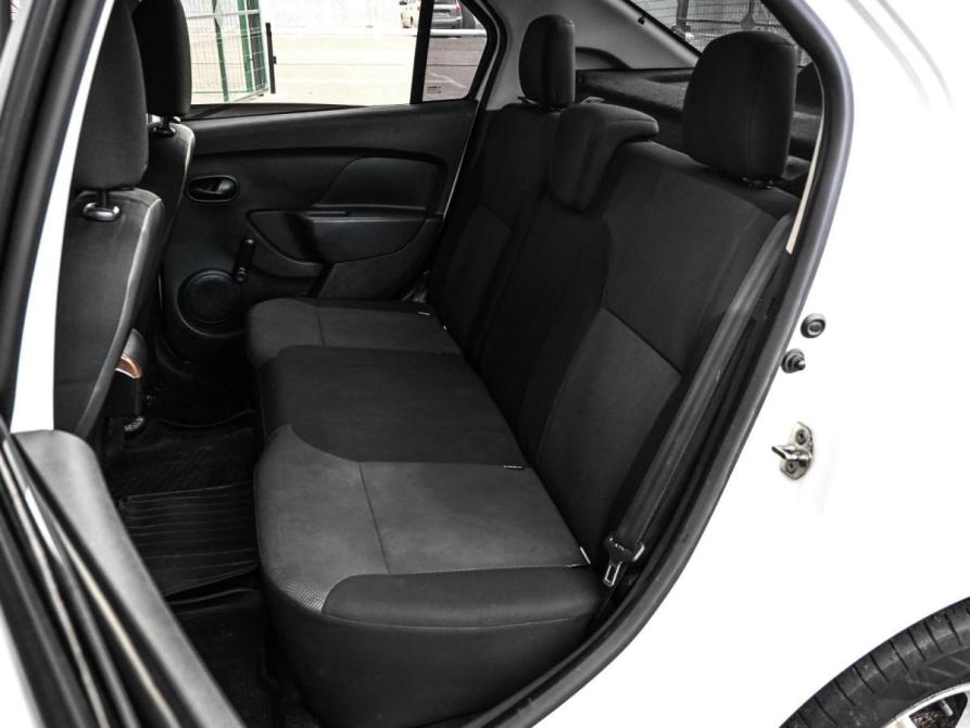 Renault Logan II Новороссийск  - изображение 9