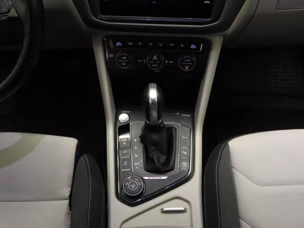 Volkswagen Tiguan II с пробегом 2017 года, цена 2 250 000 рублей, 149000 км, внедорожник, Автокод Объявления