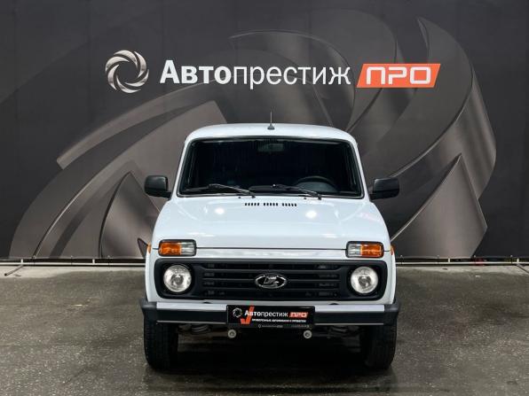 Lada (ВАЗ) Niva Legend с пробегом 2024 года, цена 1 099 000 рублей, 15642 км, внедорожник, Автокод Объявления