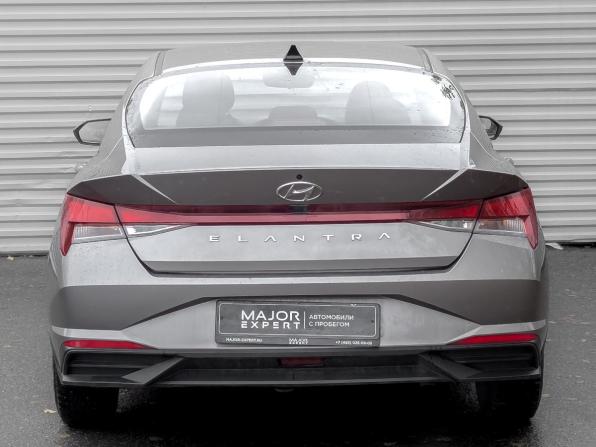 Hyundai Elantra VII (CN7) с пробегом 2022 года, цена 1 950 000 рублей, 64685 км, седан, Автокод Объявления