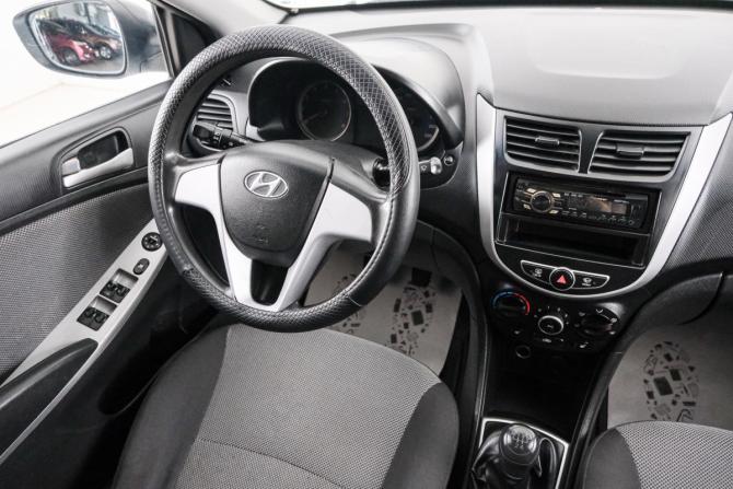 Hyundai Solaris I с пробегом 2011 года, цена 699 000 рублей, 207300 км, седан, Автокод Объявления