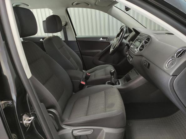 Volkswagen Tiguan I Рестайлинг с пробегом 2012 года, цена 999 000 рублей, 190981 км, внедорожник, Автокод Объявления