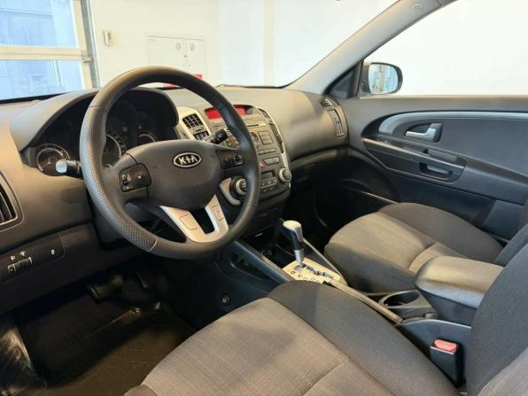 Kia Ceed I Рестайлинг с пробегом 2011 года, цена 790 000 рублей, 174267 км, хэтчбек, Автокод Объявления